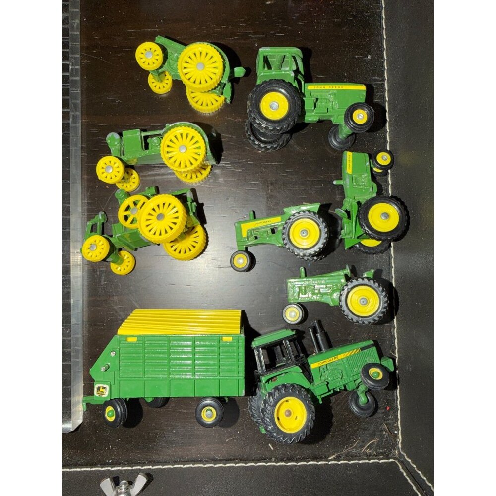9 Vintage Ertl John Deere Diecast Toy Tractor Set With Accessories